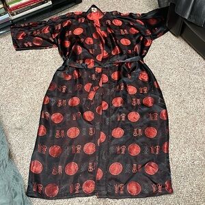 Vintage Asian silk robe